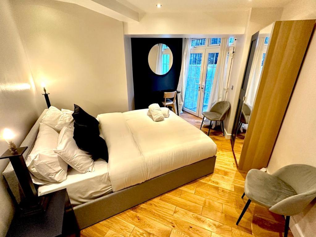 Appartement 30 Secs To Euston Station à Londres Extérieur photo